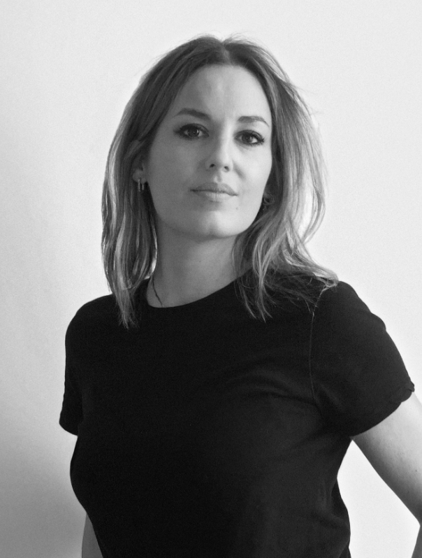 Agathe Riedinger, Réalisatrice, Scénariste - Agence Anora