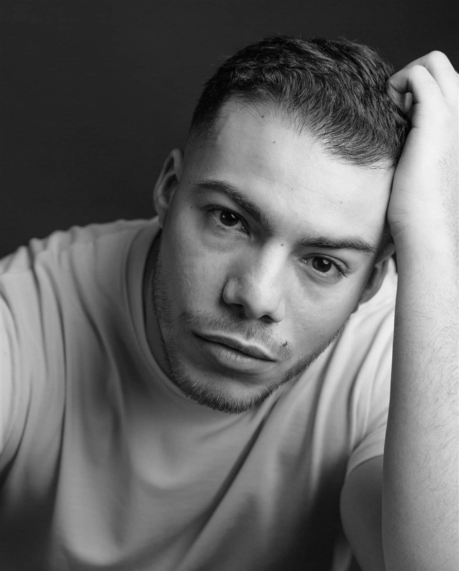 Aïmen Derriachi, Artiste-Interprète - Agence Anora