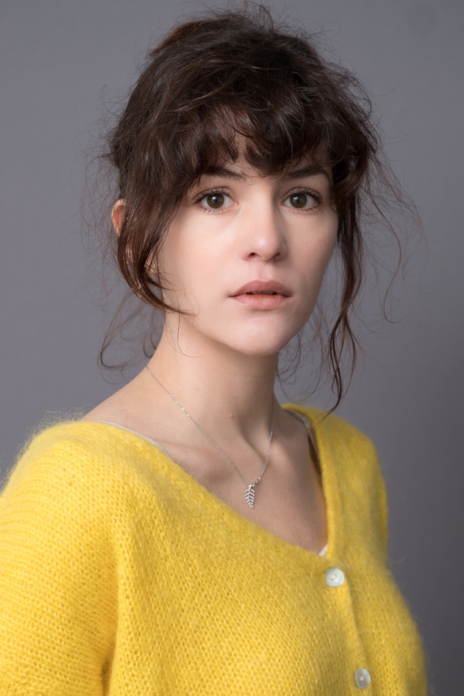 Chloé Chaudoye, Artiste-Interprète - Agence Anora