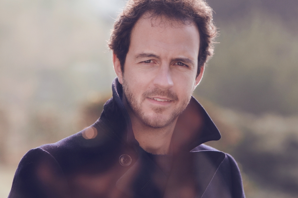 Guillaume Denaiffe, Artiste-Interprète - Agence Anora