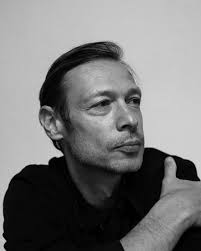 Hugo Dillon, Artiste-Interprète - Agence Anora