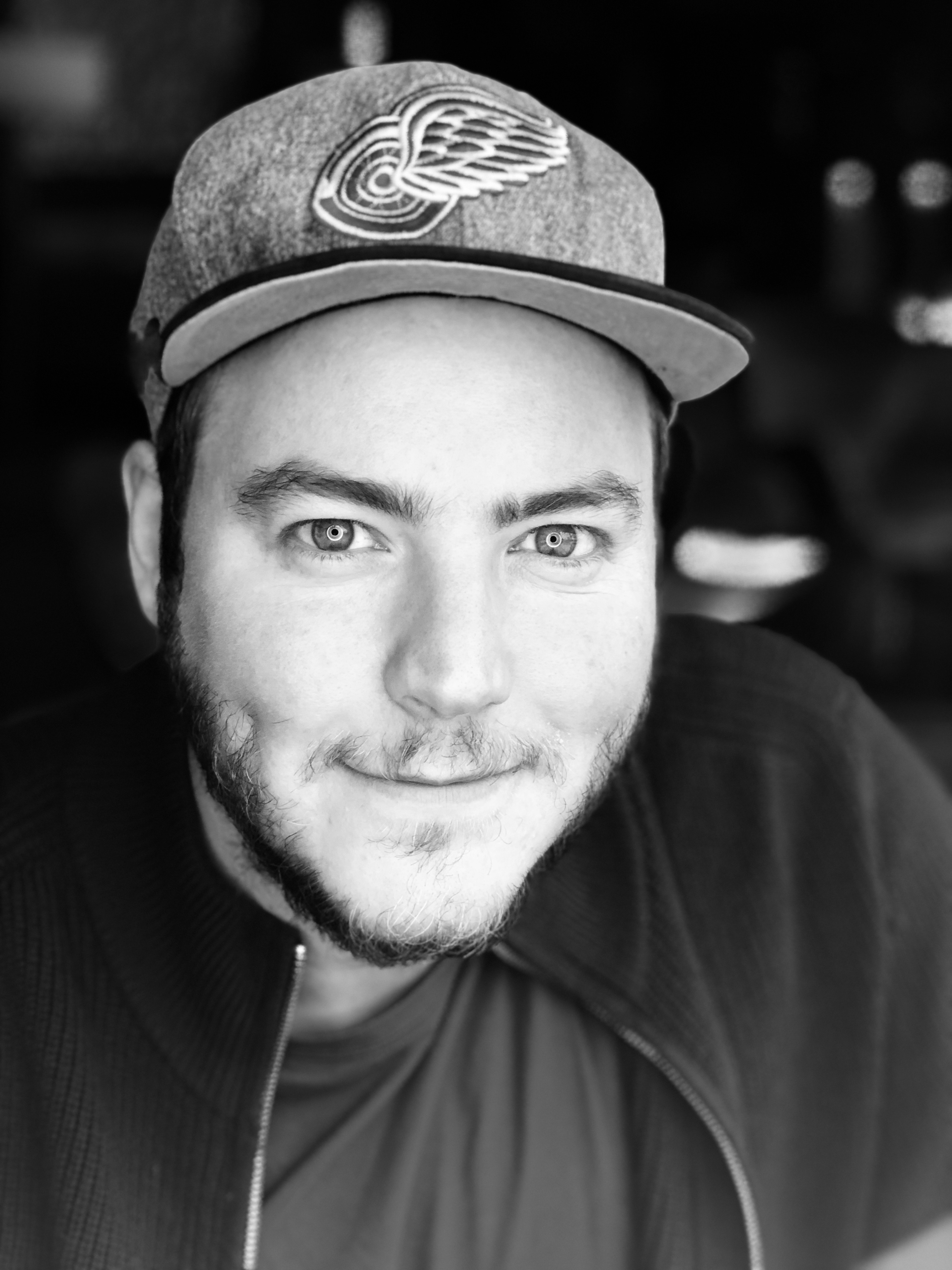 Igor Gotesman, Artiste-Interprète, Réalisateur, Scénariste - Agence Anora