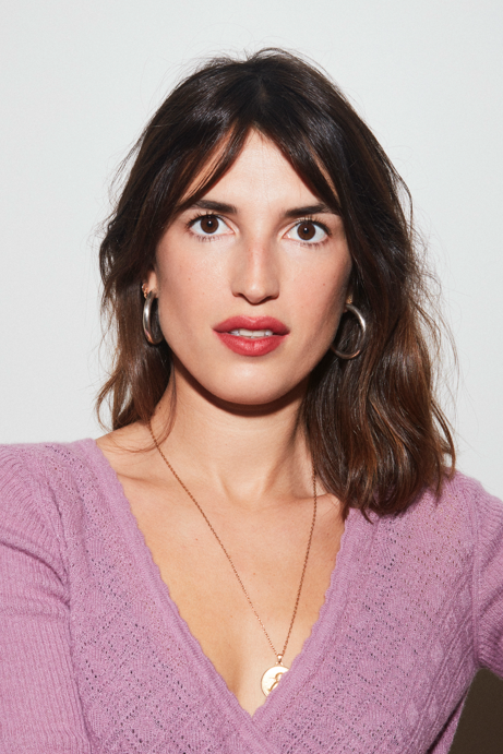 Jeanne Damas, Artiste-Interprète - Agence Anora