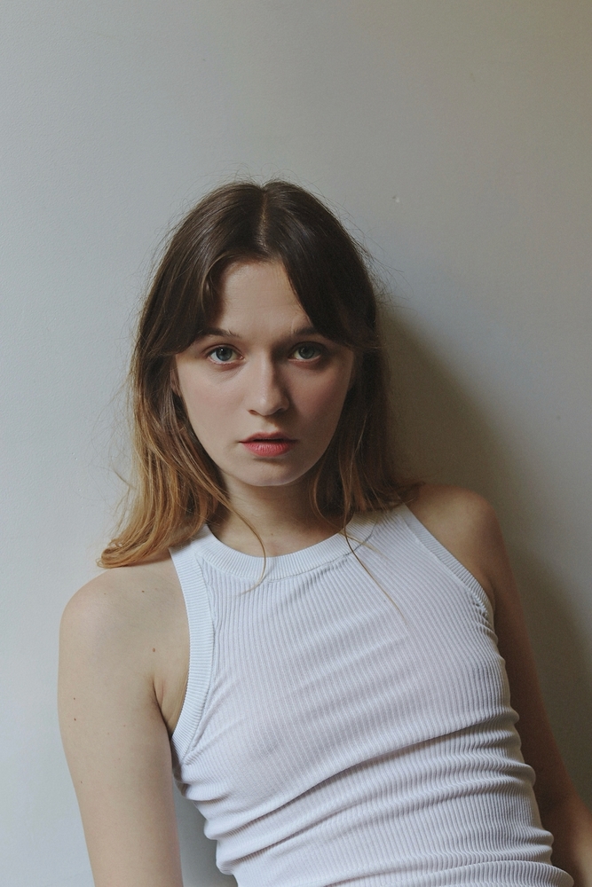 Manon Valentin, Artiste-Interprète - Agence Anora