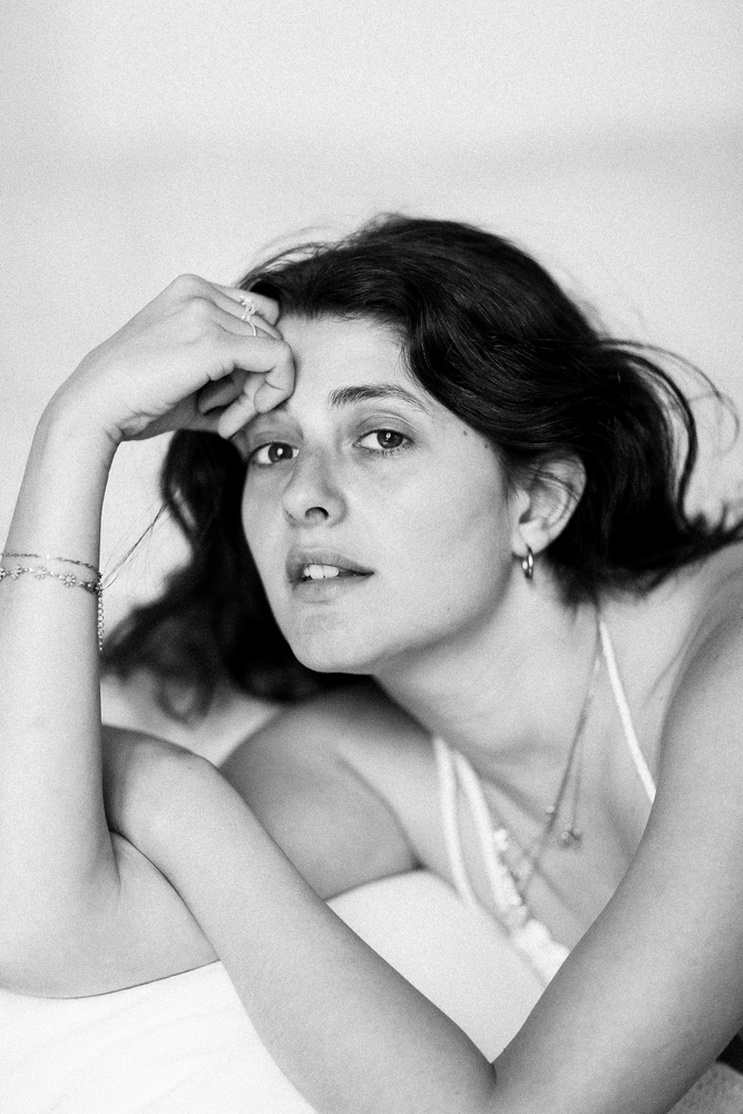 Mélodie Adda , Artiste-Interprète, Réalisatrice, Scénariste - Agence Anora