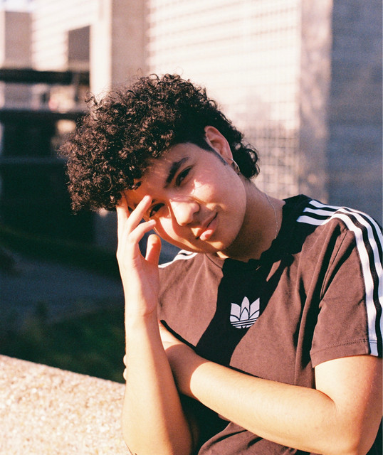 Mélodie Lauret, Artiste-Interprète - Agence Anora