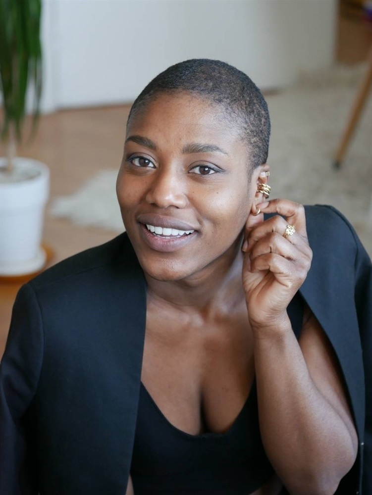 Sandra Parfait, Artiste-Interprète - Agence Anora